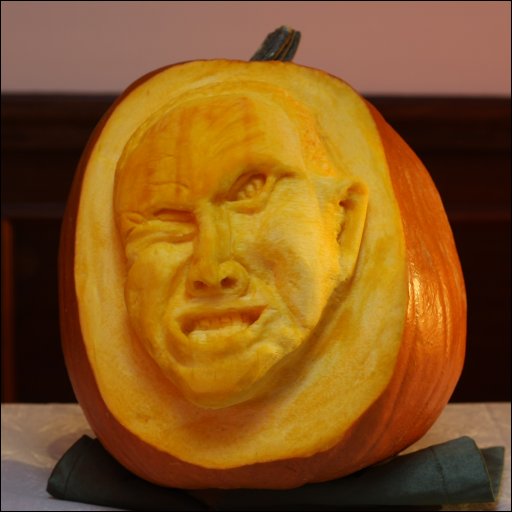 Pumpkin Carving: Halloween 2008